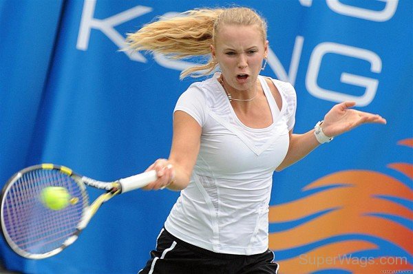 Caroline Wozniacki During Her shot Position