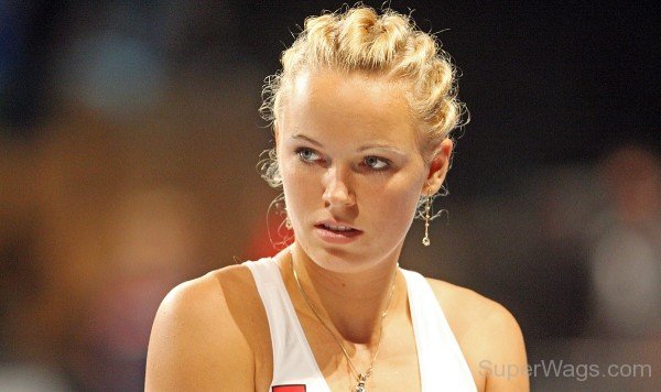 Caroline Wozniacki Looking Someone