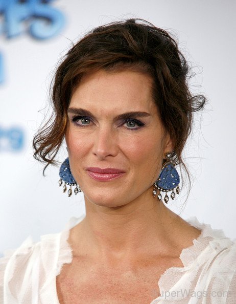 Brooke Shields Wearing Blue Earings