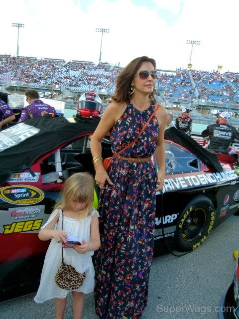 Ingrid Vandebosch With Her Daughter