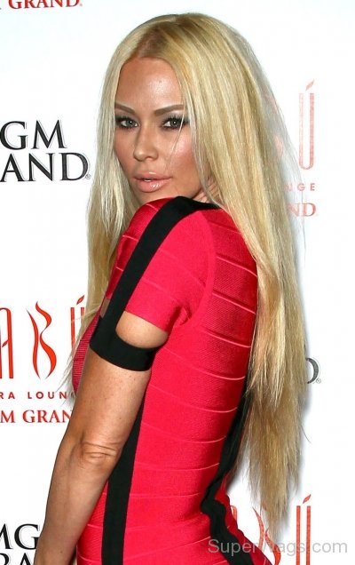 Jenna Jameson Giving Side Pose