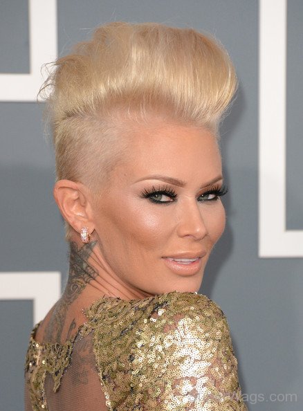 Jenna Jameson Short Hair Style