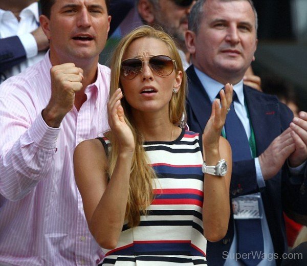 Jelena Djokovic Claping