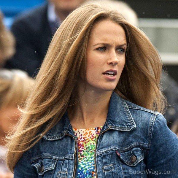 Kim Sears Picture