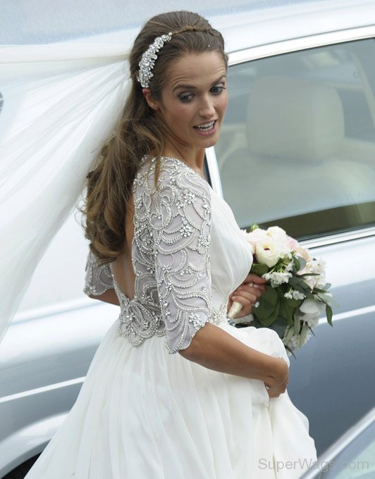 Kim Sears In Weeding Dress