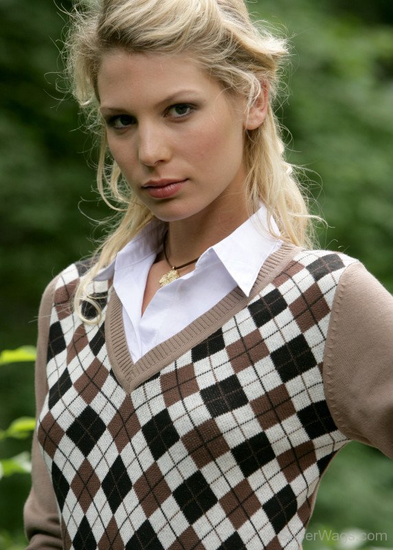 Pretty Sarah Brandner