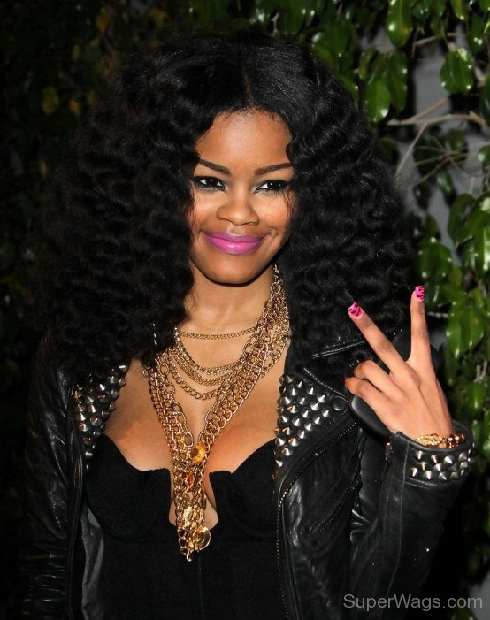 Teyana Showing Victory Sign