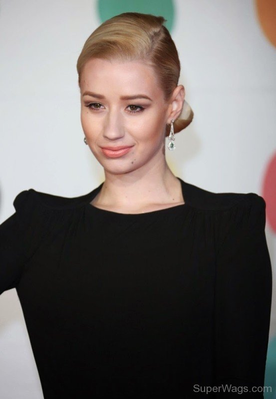 Iggy Azalea Looking Beautiful