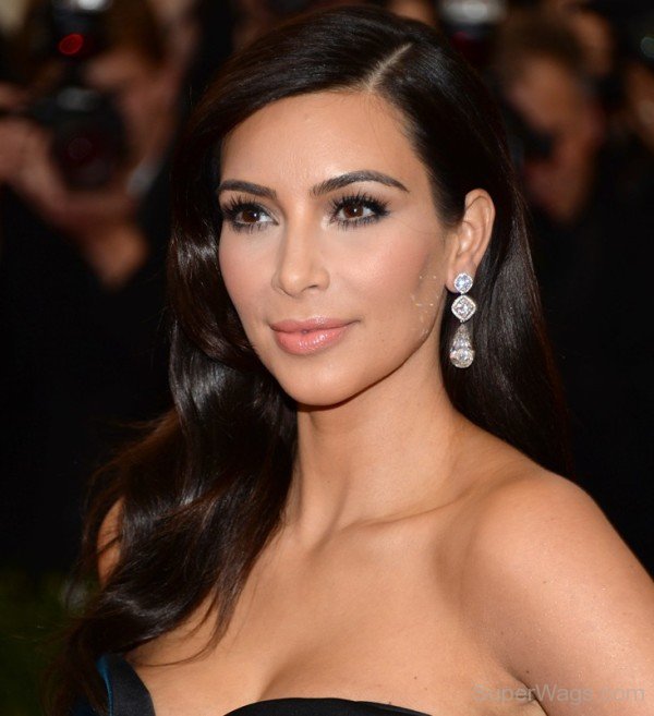 kim kardashian Earring