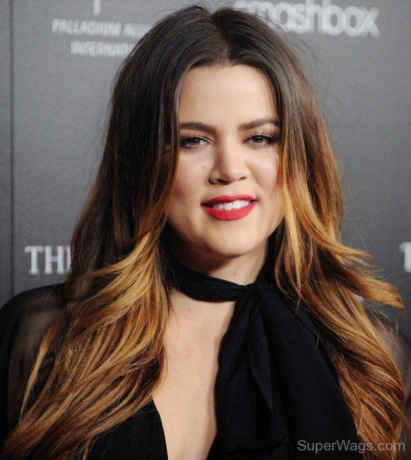 Khloe Kardashian Red Lips1256-SW12353