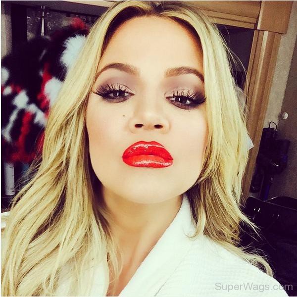 Khloe Kardashian Red Lips