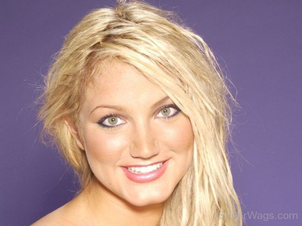 Brooke Hogan  Blue Eyes