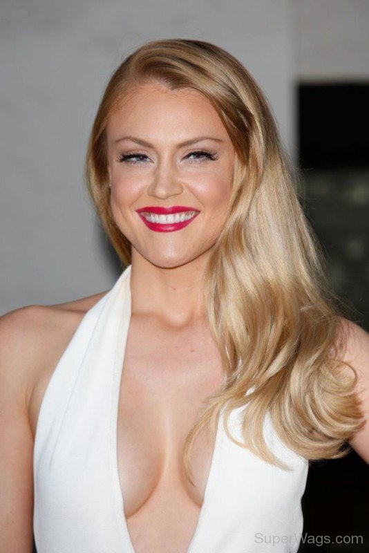 Camilla Kerslake Red Lips 