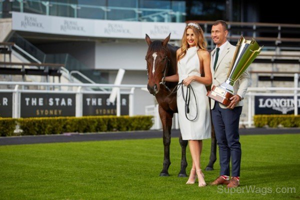 Laura Dundovic With Quade Cooper