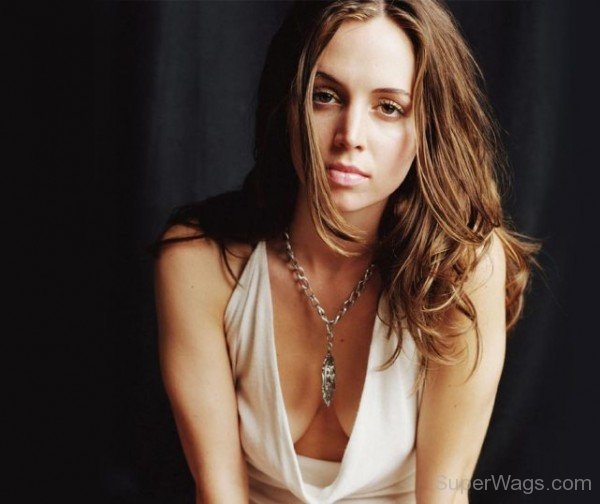 Eliza Dushku Picture