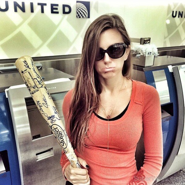 Kimberly DeJesus Holding slugger