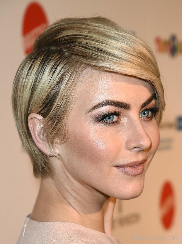 Beautiful Actress Julianne Hough-SD1014