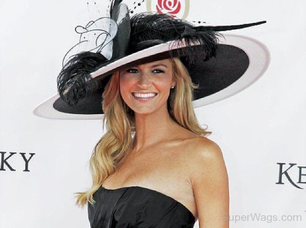 Erin Andrews Wearing Hat-SD1069