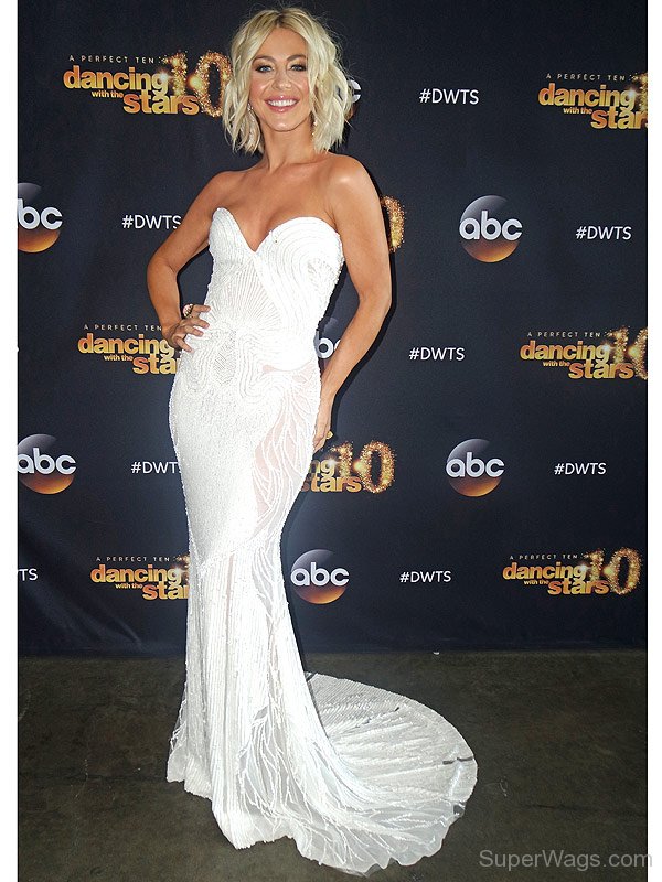 Julianne Hough Wearing White Gown-SD157