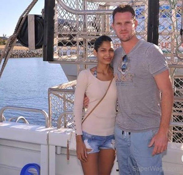 Shaun Tait Wife Mashoom Singha-SD157