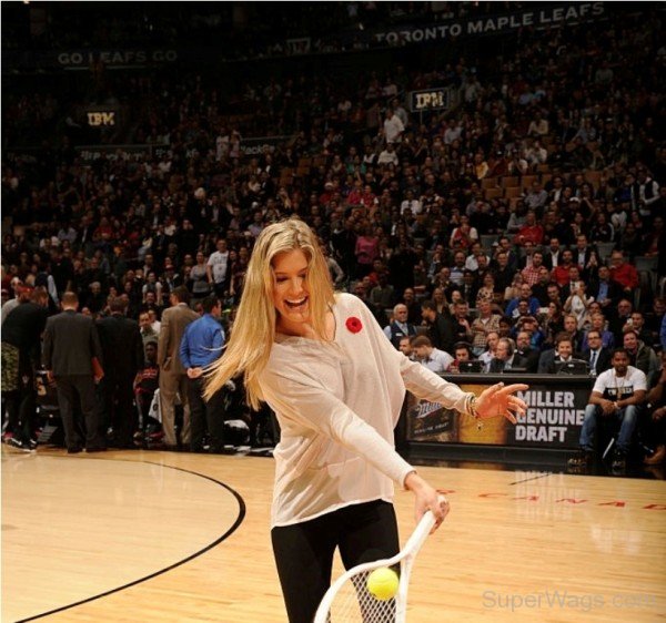 Eugenie Bouchard In Basketball Ground-SW1038