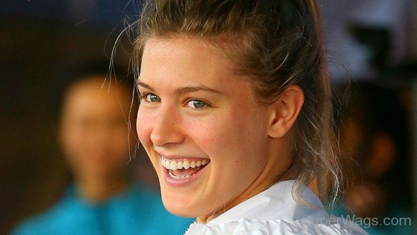 Eugenie Bouchard Laughting-SW1048