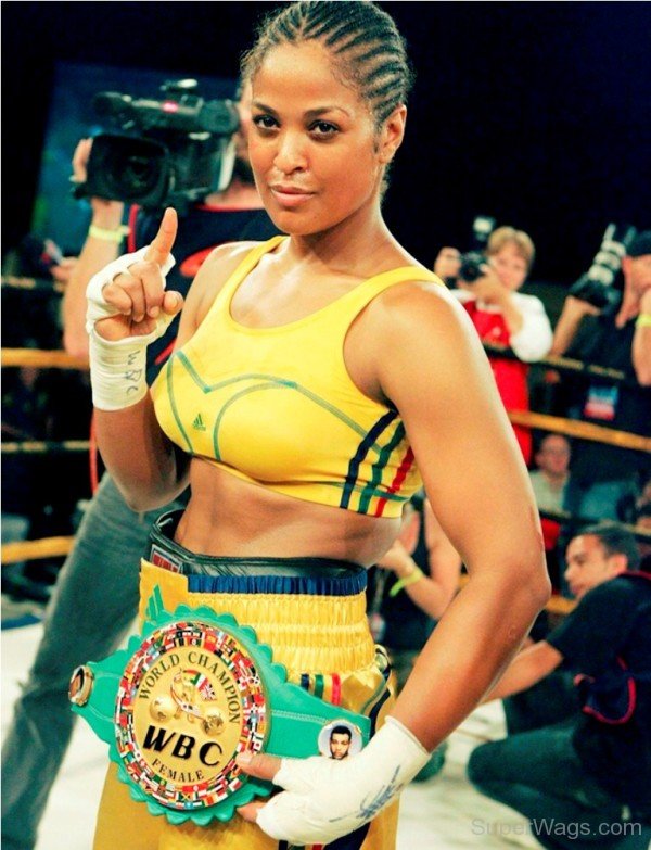  Laila Ali Holding Boxing Championship