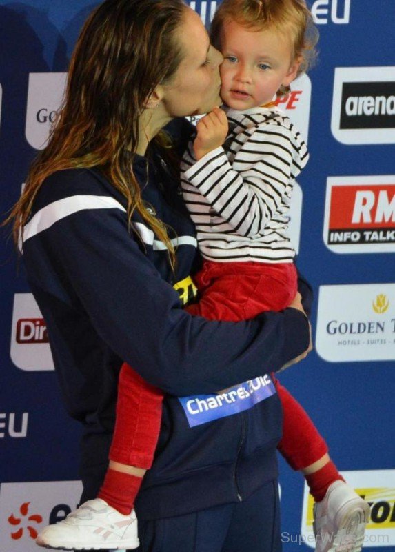 Laure Manaudou With Her Baby-SW1080