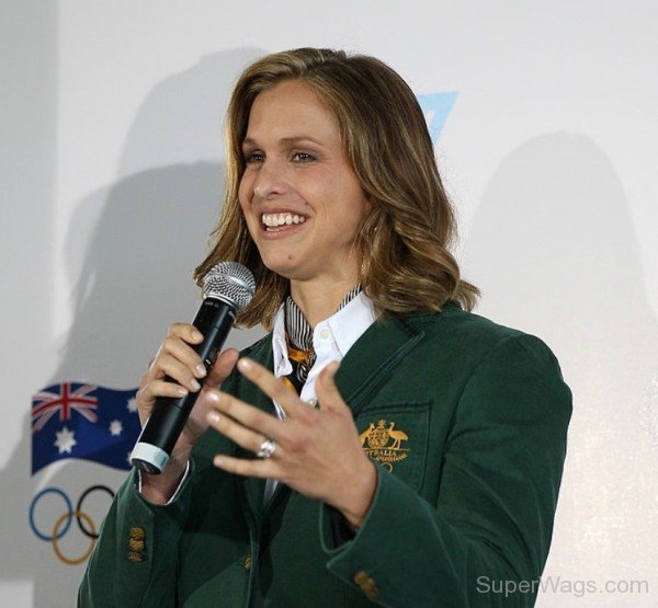 Libby Trickett Speaking On Mic-SW139