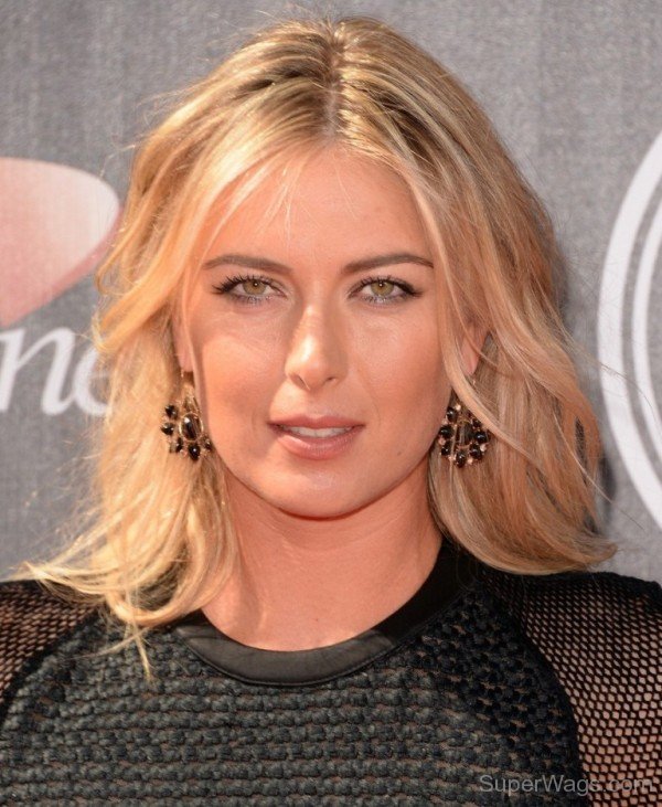 Graceful Maria Sharapova