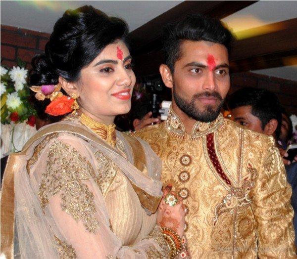 Ravindra Jadeja Wife Reeva Solanki-SW12