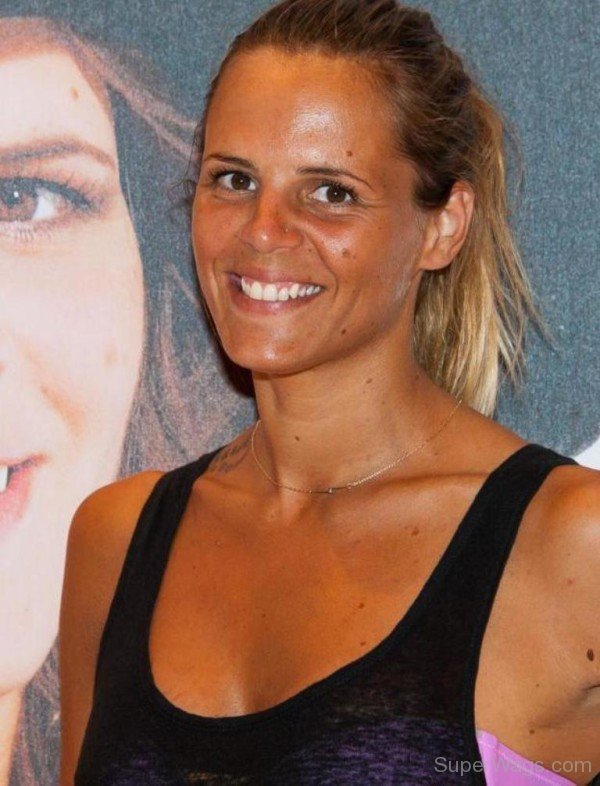 Smiling Face Of Laure Manaudou-SW1094