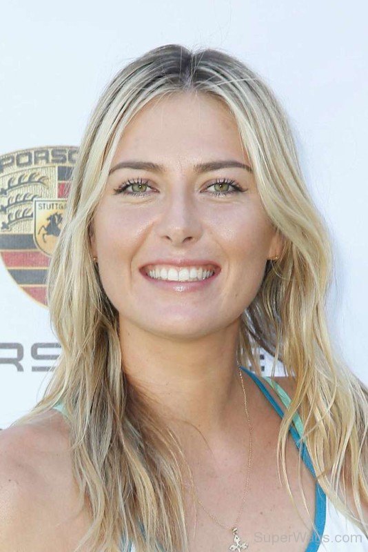 Smiling Face Of Maria Sharapova 4-SW4164