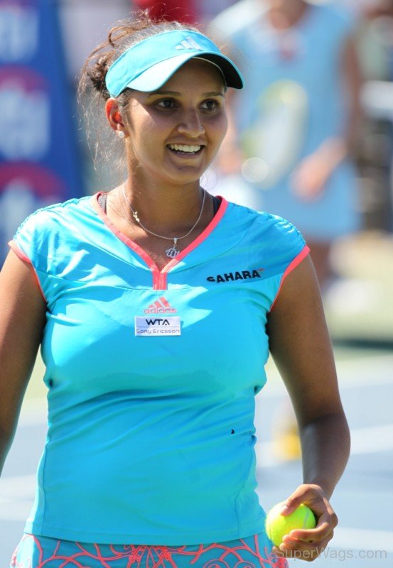 Sania Mirza Holding Ball-SW1033