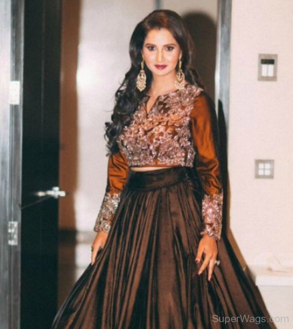 Sania Mirza Looking Attractive-SW1059