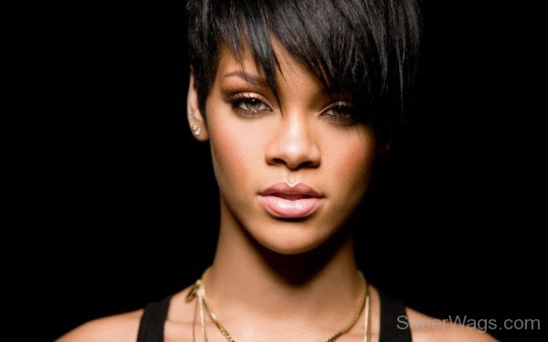 Songwriter Rihanna-SW1101