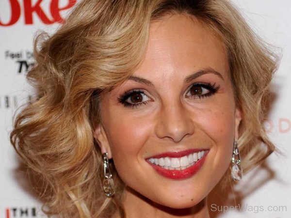 Cute Elisabeth Hasselbeck-SW105