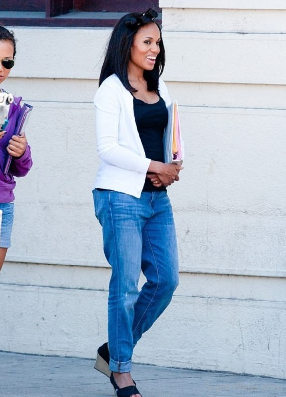 Kerry Washington Wearing Casual Attire-SW1099