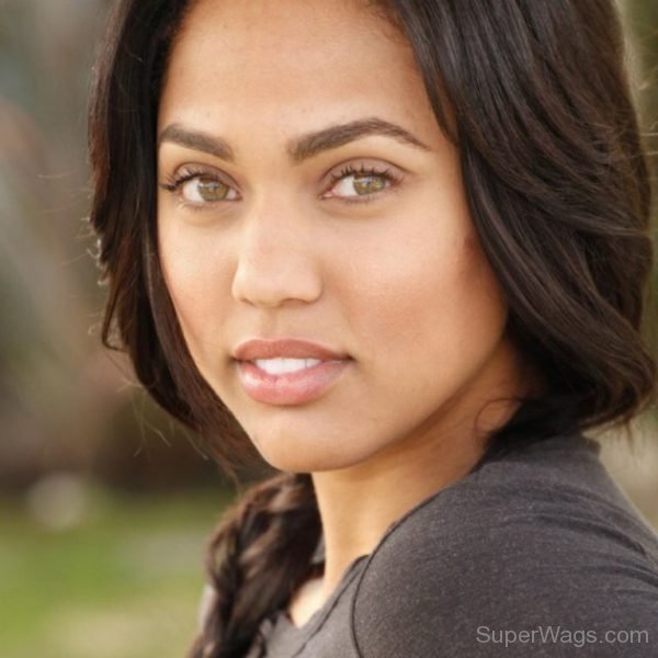 Ayesha Curry Pretty Actress-SW123