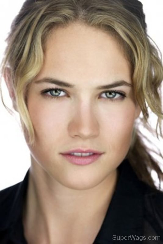 Cody Horn Closeup 