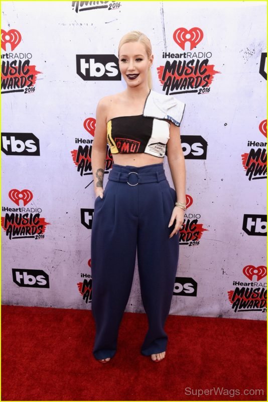 Iggy Azalea On Red Carpet-SW1050