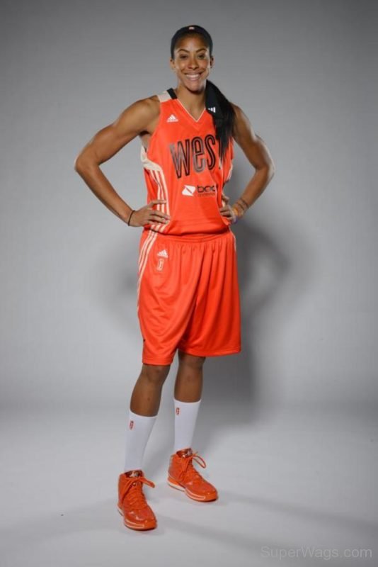 Candace Parker Posing-SW1070