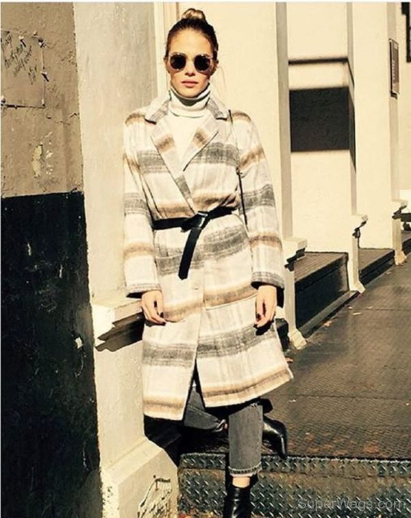 Maripier Morin Wearing  Long Coat